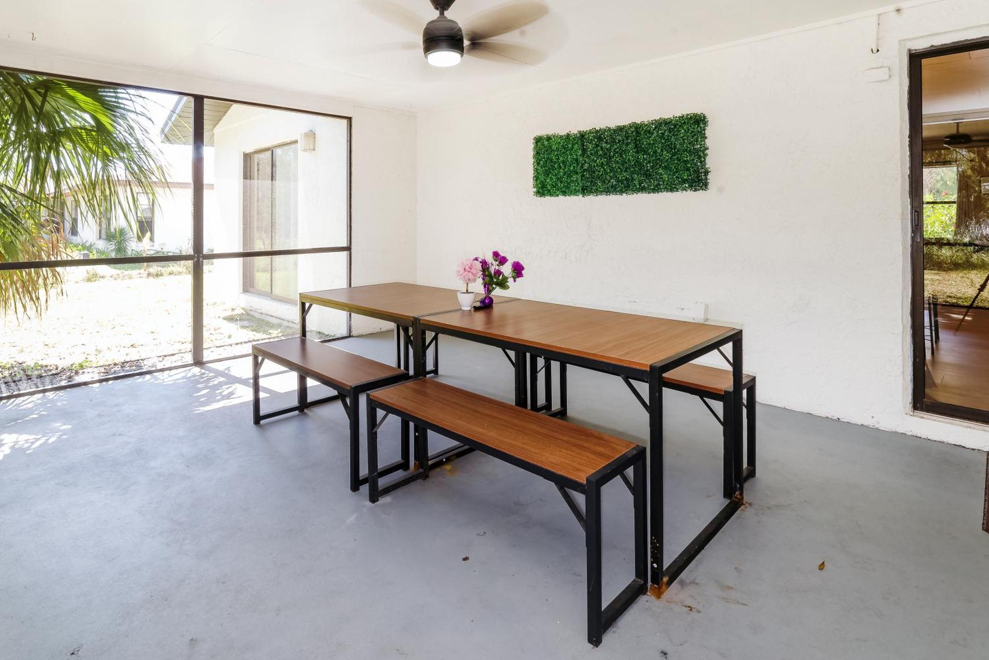 New 6Min To 3 Sister Springs, Spacious, Fun With Game Room Crystal River Exterior photo